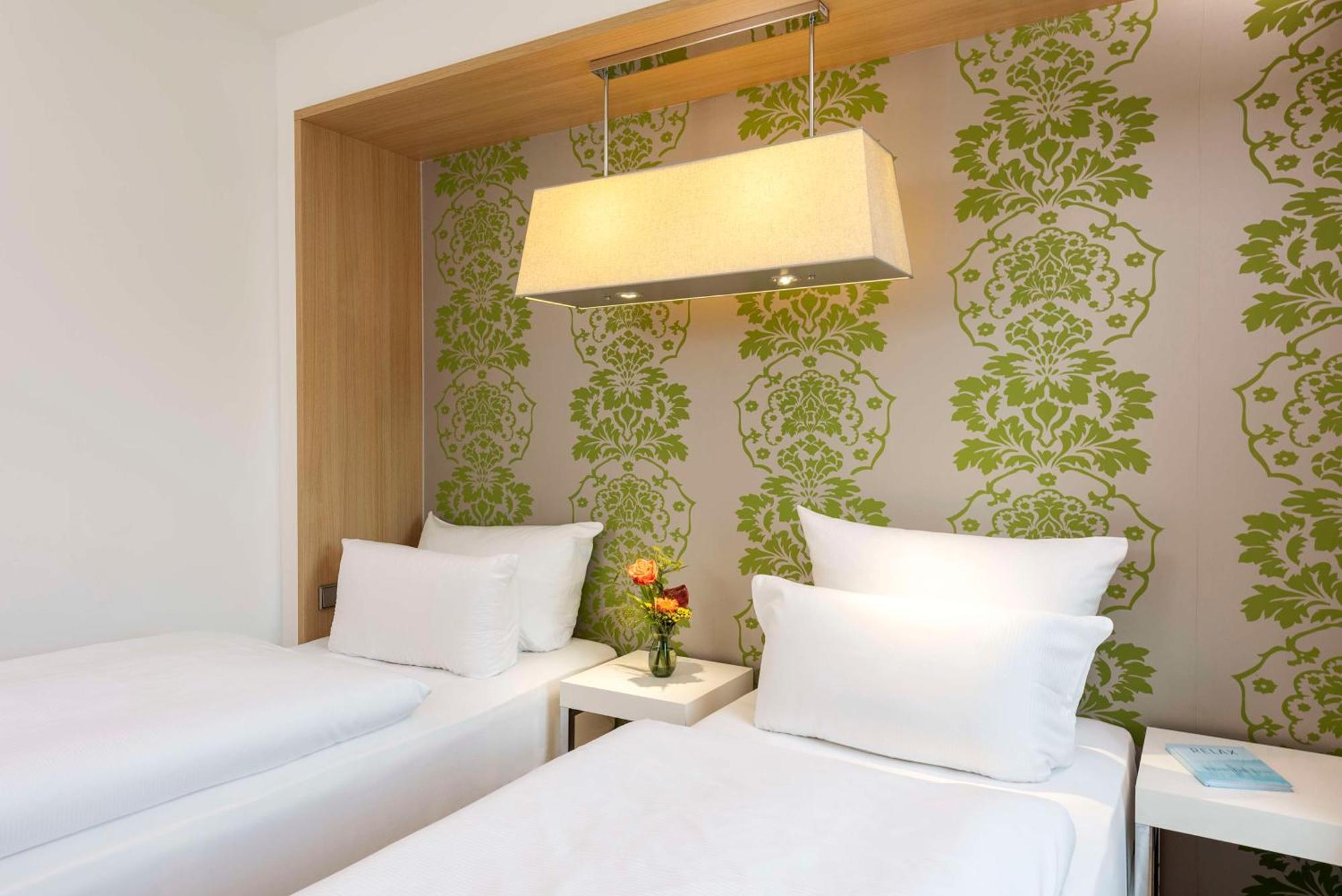 Nh Ludwigsburg Hotel Kültér fotó